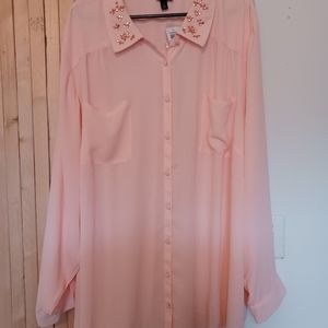 Torrid Size 6 (30W) Peachy Pink Embellished Blouse